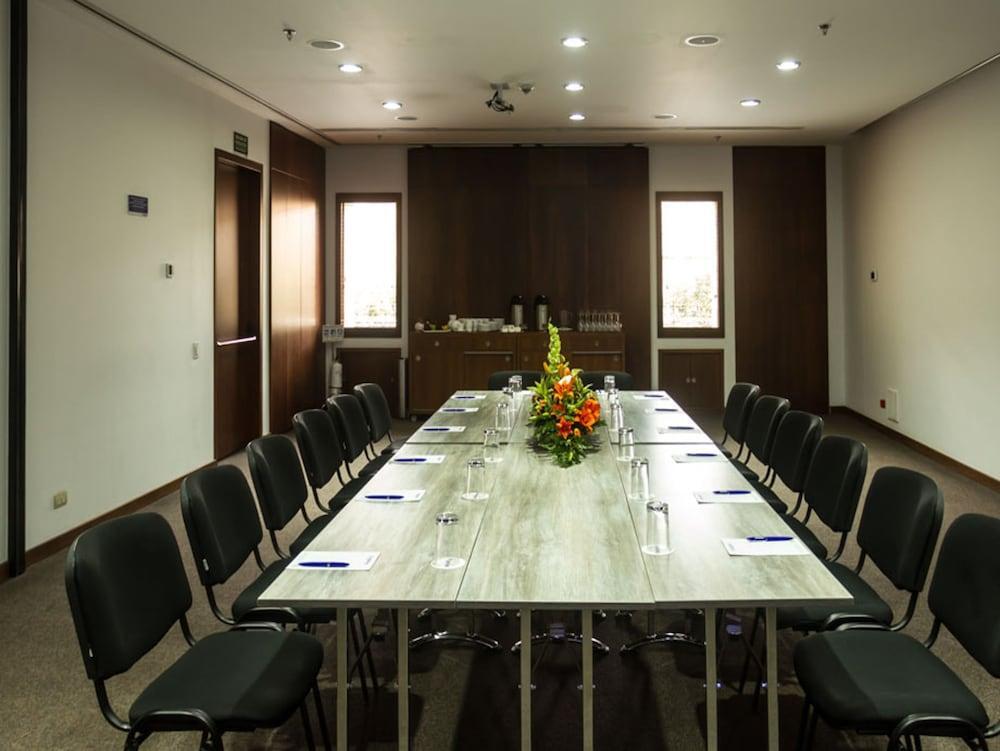 Hotel Habitel Prime Bogotá Dış mekan fotoğraf